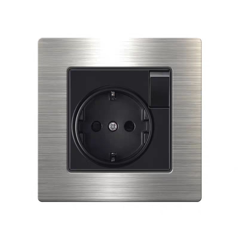 Розетка LUMIQUE by Romatti