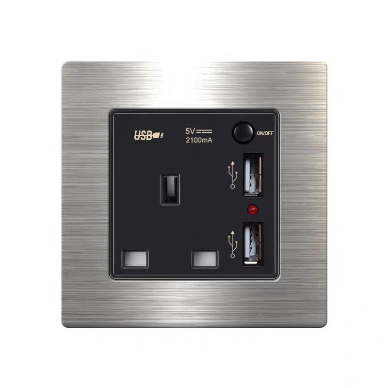 Розетка LUMIQUE by Romatti