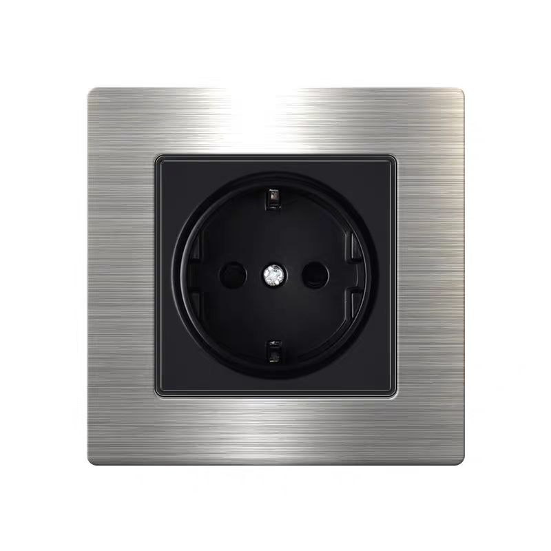 Розетка LUMIQUE by Romatti