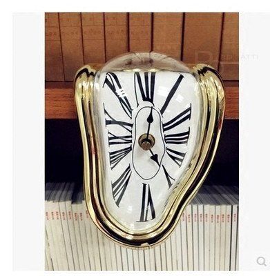 Статуэтка Melting Clock by Romatti