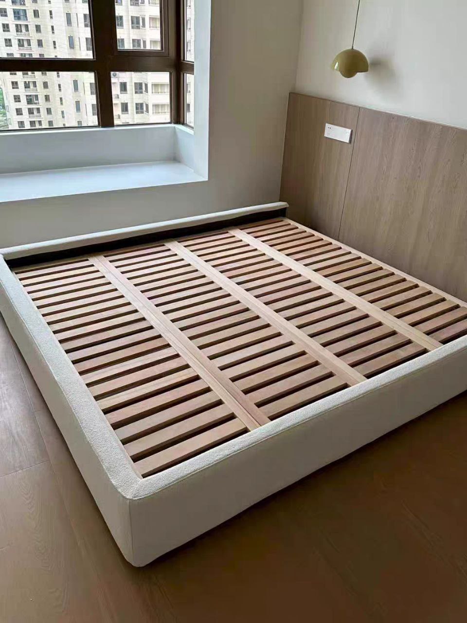 Кровать HUSH by Romatti