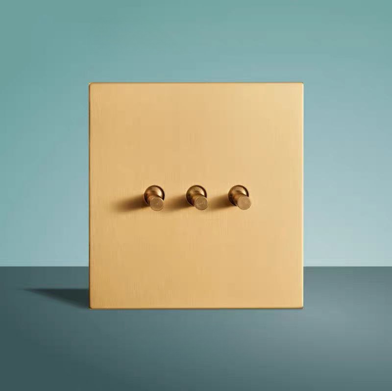 Выключатель AUROCONN by Romatti